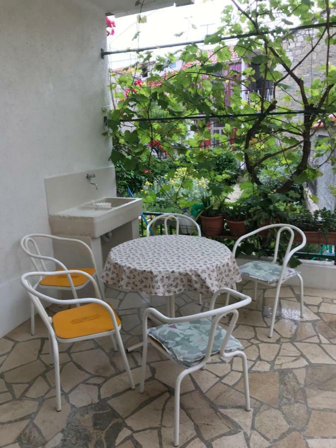 Apartman Dvor Makarska Eksteriør billede